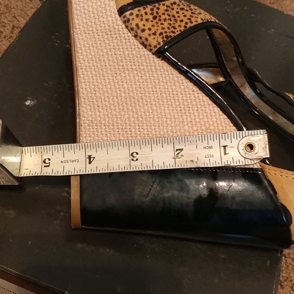 Wedge Heels - Picture 9 of 14